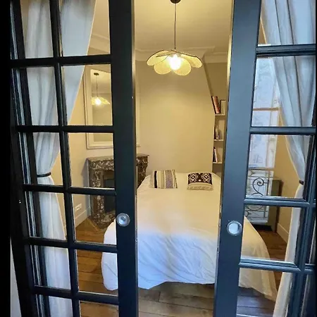 Apartment Heart Of Marais Calm And Charming New