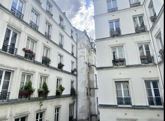 Heart Of Marais Calm And Charming New Apartment *
